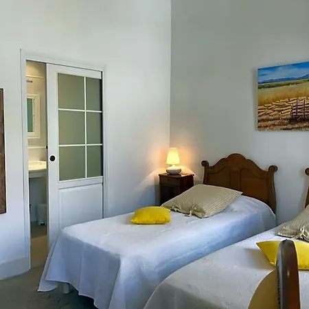 فندق مبيت وإفطار Couleurs De Camargue 4*