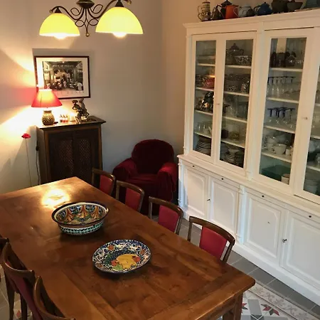 Couleurs De Camargue Bed & Breakfast Beauvoisin (Gard)