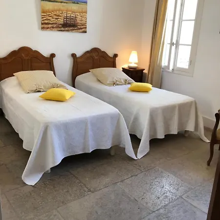 Couleurs De Camargue Bed & Breakfast 4*