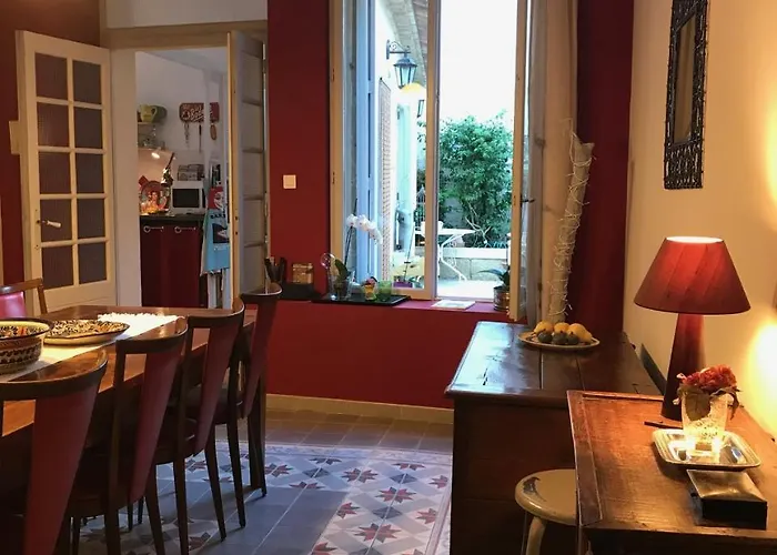 Couleurs De Camargue Bed and breakfast Beauvoisin (Gard)